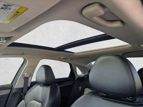 Used 2023 Kia K5 EX image 15