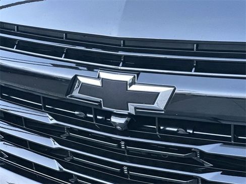 Used 2025 Chevrolet Suburban RST image 29