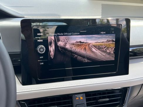 New 2025 Volkswagen Taos S image 24