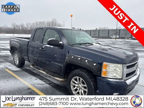 Used 2009 Chevrolet Silverado 1500 LT w/ Power Pack Plus image 2
