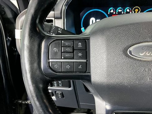 Used 2022 Ford F150 Platinum w/ Equipment Group 701A High AWD/4WD image 18
