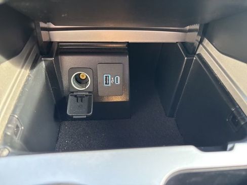 Used 2023 Ford Explorer ST-Line w/ Class IV Trailer Tow Package image 46