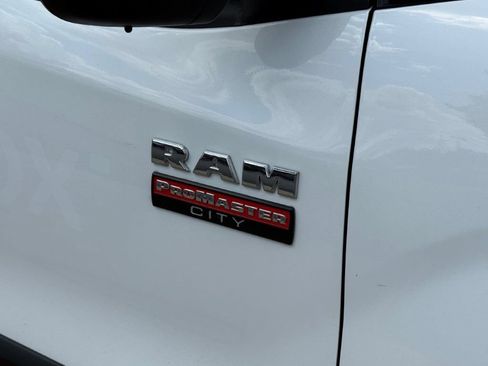 Used 2020 RAM ProMaster City Tradesman SLT w/ Window Group 05 FWD image 8