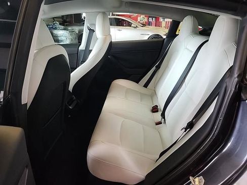 Used 2023 Tesla Model 3 Performance image 20