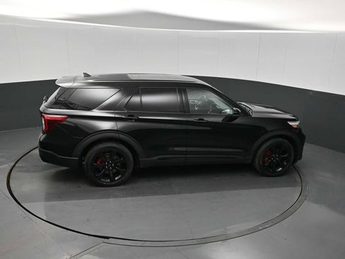 Used 2022 Ford Explorer ST w/ Equipment Group 401A image 17