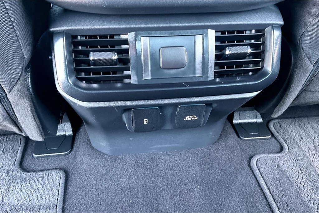 Used 2025 Ford F150 STX w/ Equipment Group 200A AWD/4WD image 33