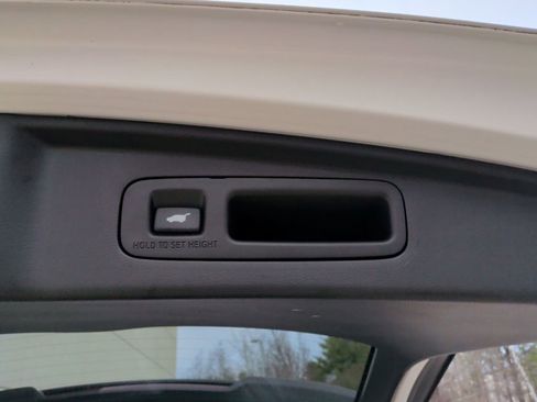 Certified 2024 Honda CR-V EX-L image 10