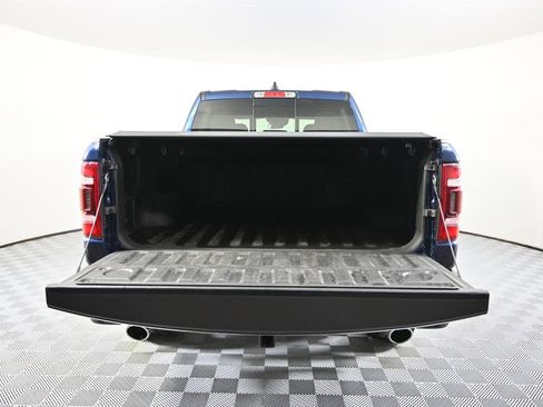 Used 2022 RAM 1500 Limited w/ Body Color Bumper Group AWD/4WD image 6