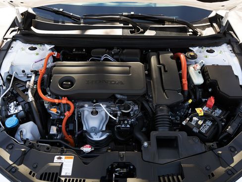 Used 2025 Honda Accord Sport image 47