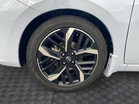 Used 2024 Nissan Versa SR w/ Trunk Package image 32