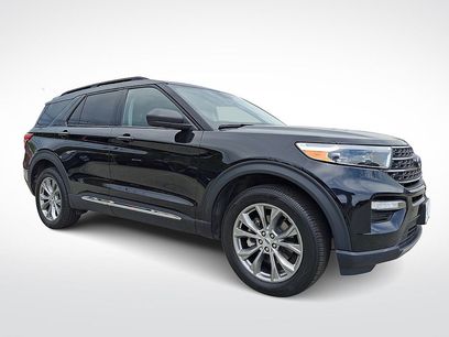 Certified 2022 Ford Explorer XLT w/ Equipment Group 202A