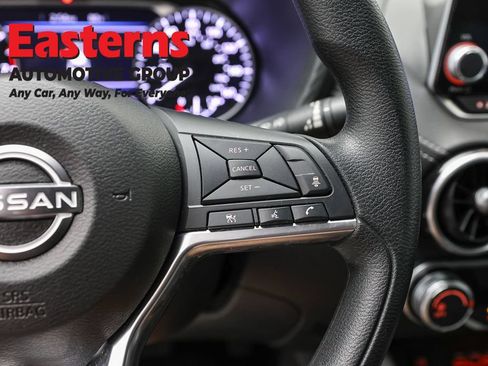 Used 2024 Nissan Sentra SV FWD image 16