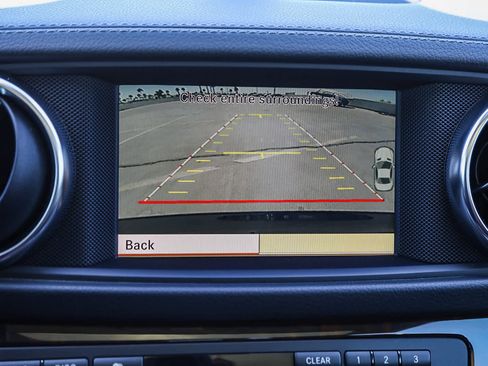 Used 2013 Mercedes-Benz SL 550 image 23