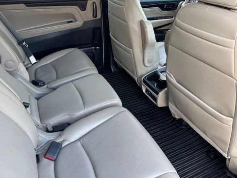 Certified 2023 Honda Odyssey Touring image 34