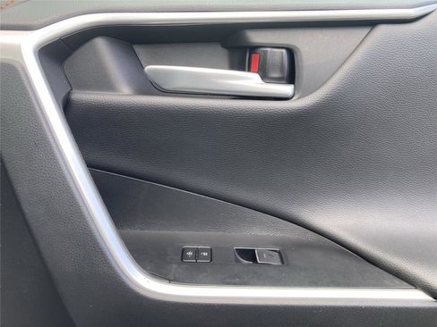 Used 2024 Toyota RAV4 Adventure image 35