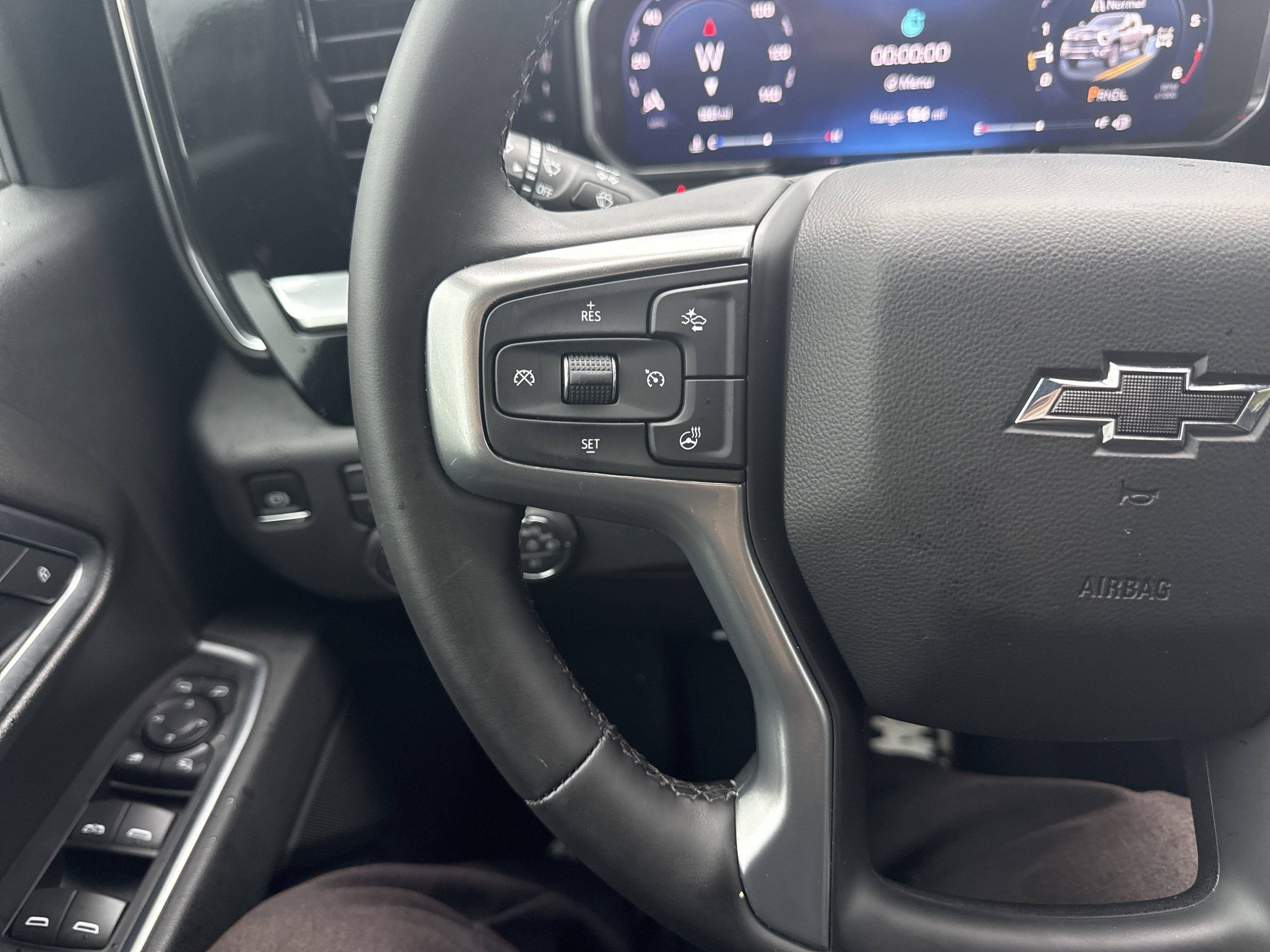 Used 2026 Chevrolet Silverado 2500 LT w/ Trail Boss Package AWD/4WD image 25