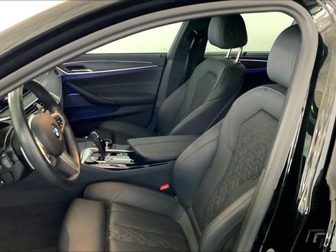 Used 2023 BMW 540i w/ Executive Package RWD image 11