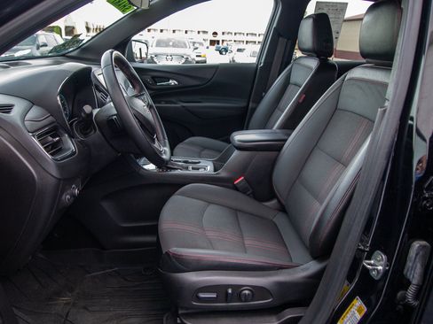 Used 2023 Chevrolet Equinox RS w/ LPO, Floor Liner Package FWD image 13