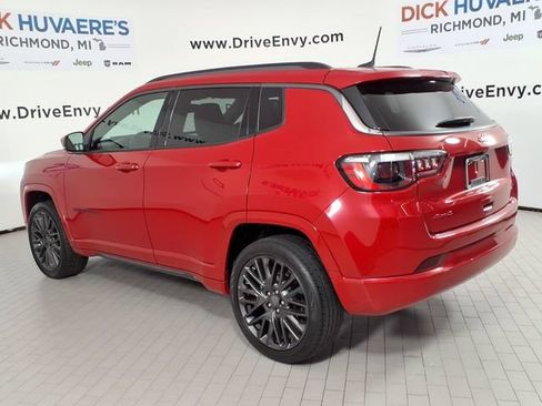 Used 2022 Jeep Compass Limited AWD/4WD image 6