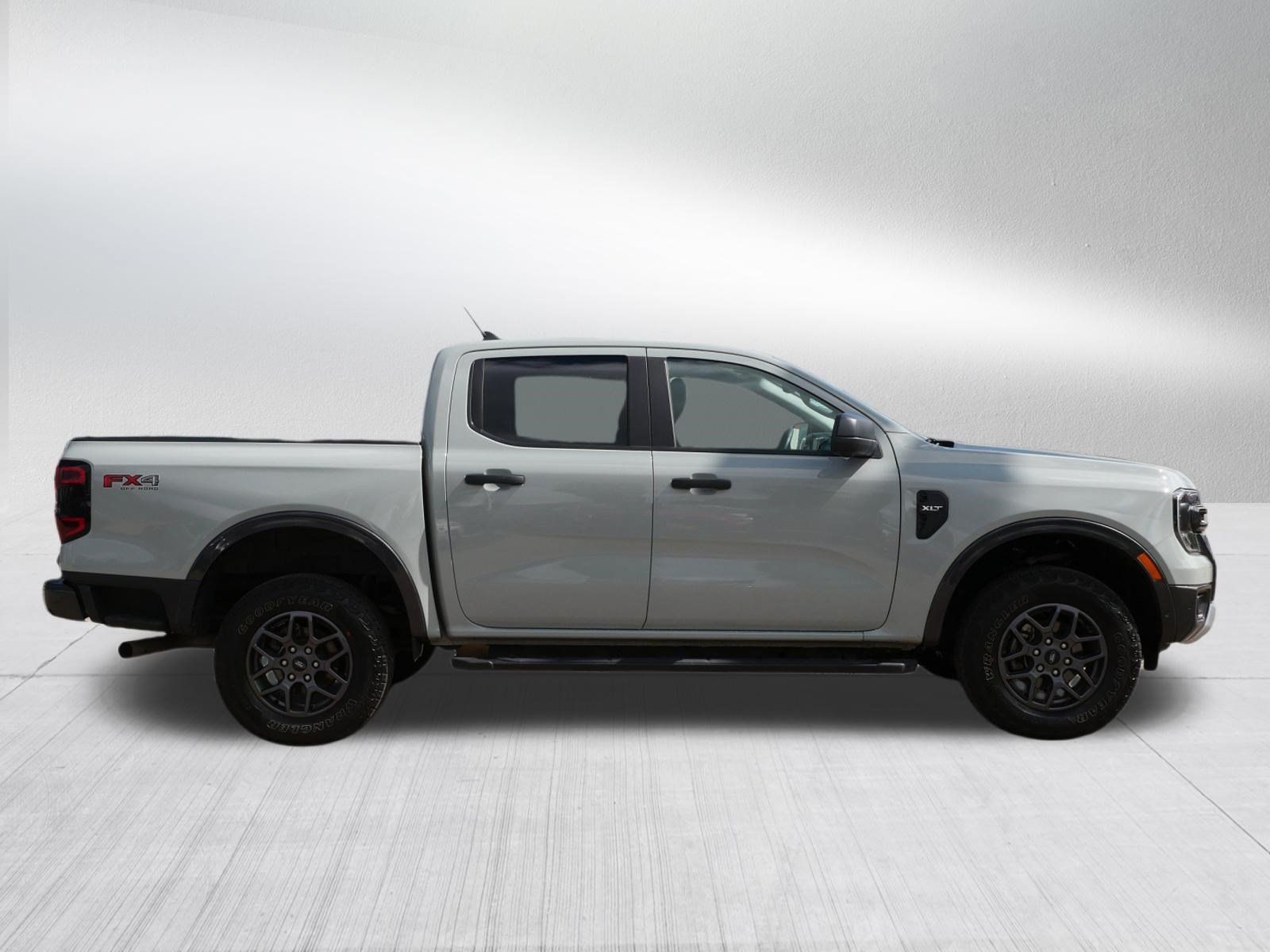 Used 2024 Ford Ranger XLT AWD/4WD image 8