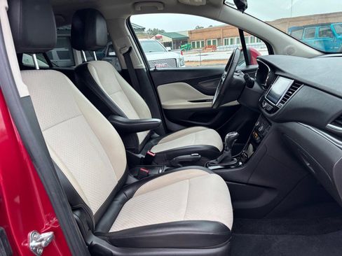 Used 2018 Buick Encore Preferred image 16