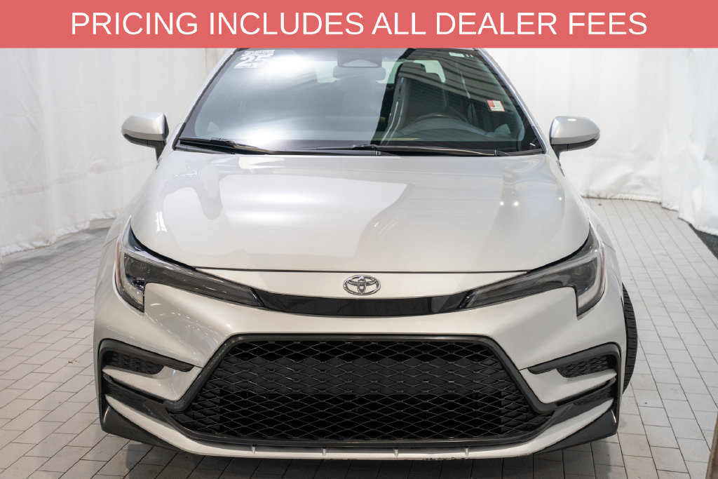 Certified 2025 Toyota Corolla SE FWD image 2