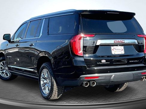 Used 2023 GMC Yukon XL Denali image 14