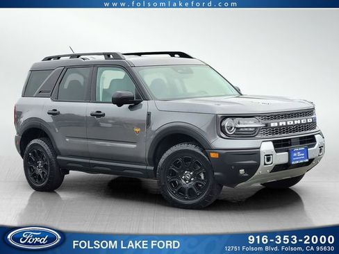 Certified 2025 Ford Bronco Sport Badlands image 1