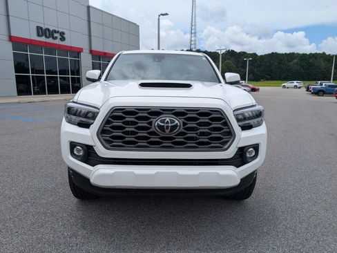 Used 2023 Toyota Tacoma TRD Sport w/ Technology Package RWD image 8