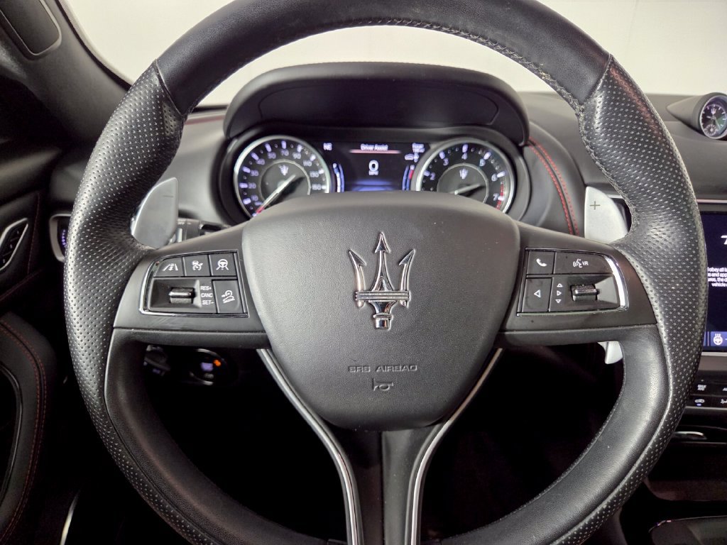 Used 2024 Maserati Levante GT Ultima AWD/4WD image 15
