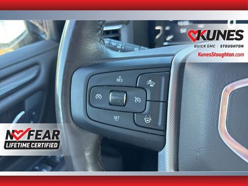 Used 2024 GMC Yukon Denali w/ Denali Reserve Package image 25