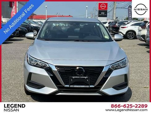 Used 2023 Nissan Sentra SV FWD image 2