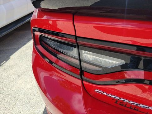 Used 2020 Dodge Charger SXT w/ Leather Interior Group RWD image 6