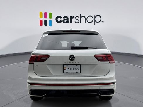 Used 2024 Volkswagen Tiguan SE R-Line image 4