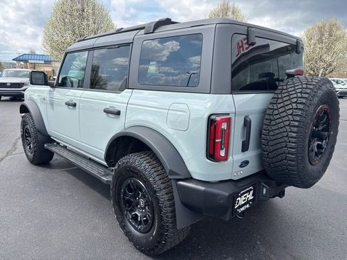 Used 2023 Ford Bronco Wildtrak image 7