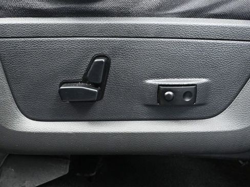 Used 2011 RAM 1500 Big Horn image 21