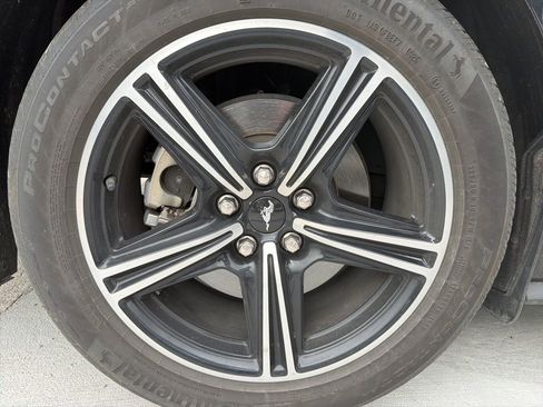 Used 2025 Ford Mustang Premium image 12