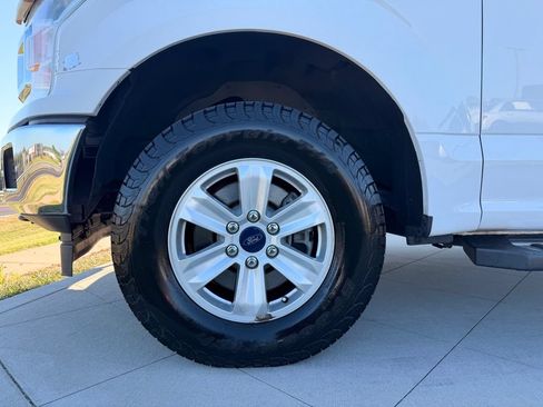 Used 2018 Ford F150 XLT AWD/4WD image 14