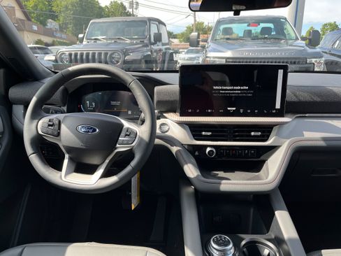 New 2027 Ford Explorer Active w/ Active Comfort Package AWD/4WD image 11