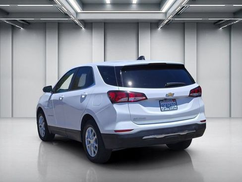 Used 2022 Chevrolet Equinox LT FWD image 6