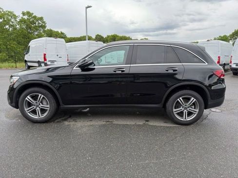 Used 2021 Mercedes-Benz GLC 300 4MATIC image 4