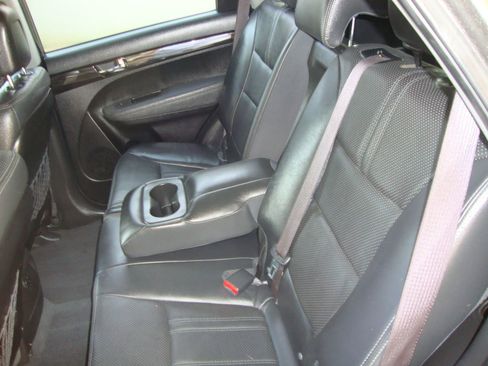 Used 2012 Kia Sorento SX image 5