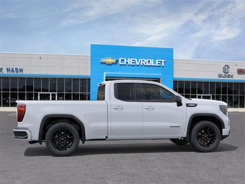 New 2026 GMC Sierra 1500 Elevation image 5