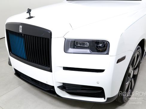Certified 2023 Rolls-Royce Cullinan w/ Cullinan Package AWD/4WD image 40