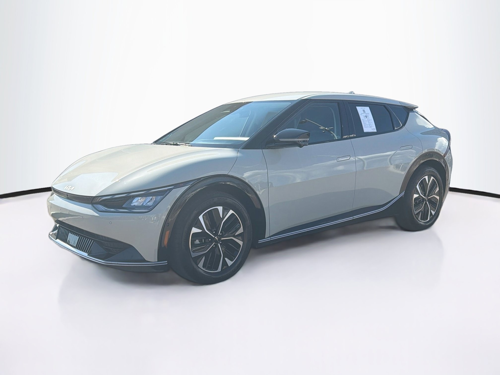 Used 2024 Kia EV6 Wind w/ Wind Technology Package AWD/4WD image 3