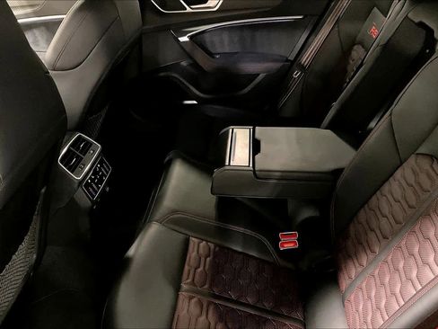 Used 2025 Audi RS 6 performance image 12