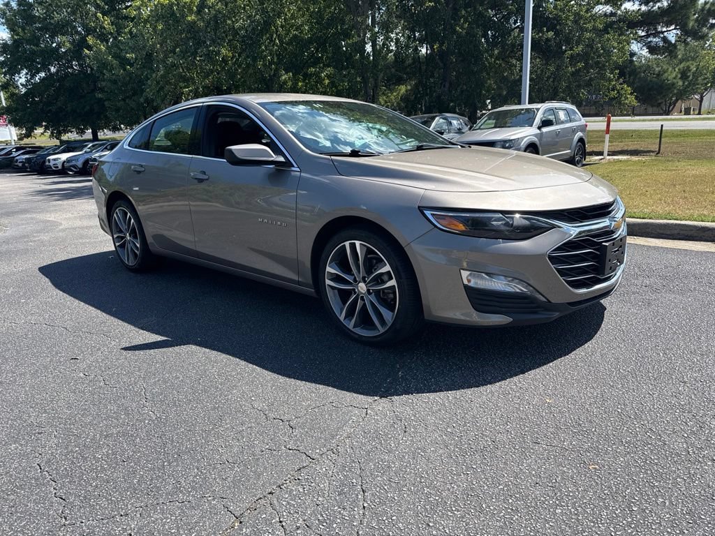 Used 2025 Chevrolet Malibu LT FWD image 7