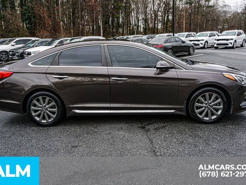 Used 2017 Hyundai Sonata Limited w/ Ultimate Package 04 image 9