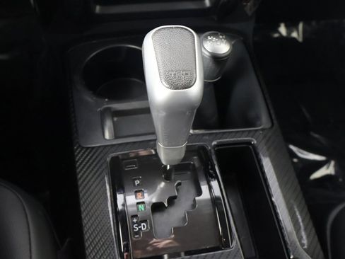 Used 2024 Toyota 4Runner TRD Off-Road Premium image 49