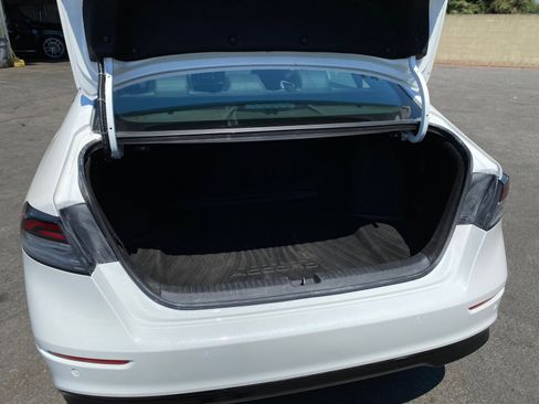 Used 2024 Honda Accord Touring image 26